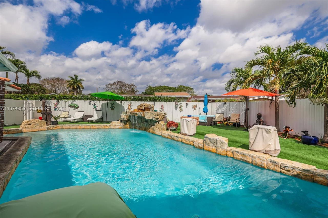 Real estate property located at 11751 30th St, Miami-dade, Southern Estates 13th Add, Miami, FL