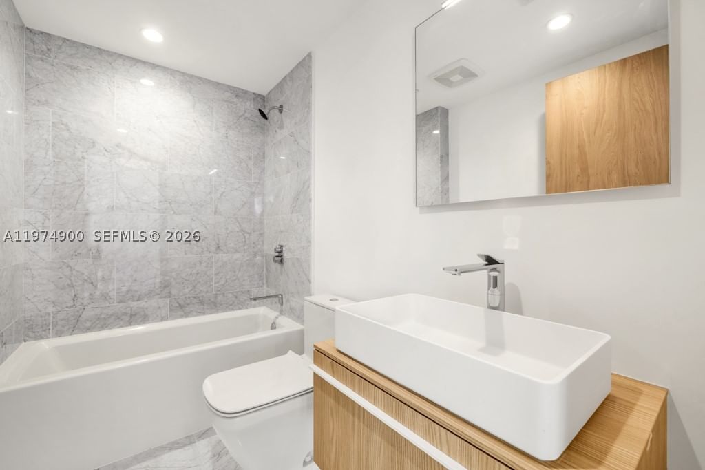 Real estate property located at 1135 103rd #307, Miami-dade, Bay Harbor Islands, Bay Harbor Islands, FL