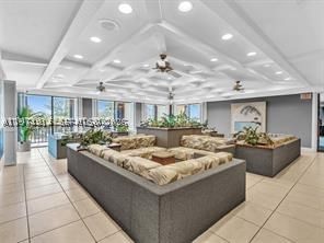 Real estate property located at 7601 105th Ave, Miami-dade, Sunset Park Lake Villas S, Miami, FL
