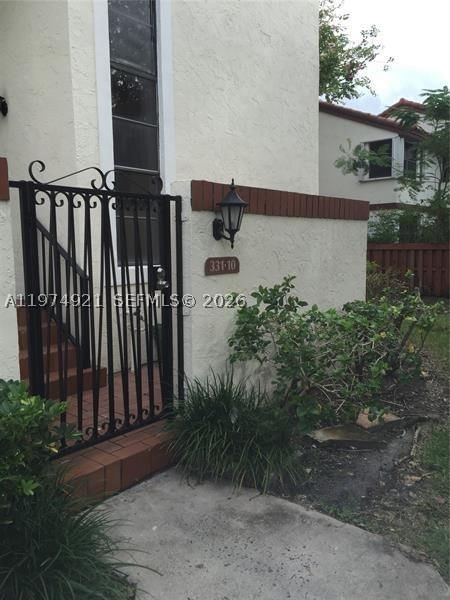 Real estate property located at 331 Ives Dairy Rd #331-10, Miami-dade, Condo G At Mediterranea, Miami, FL