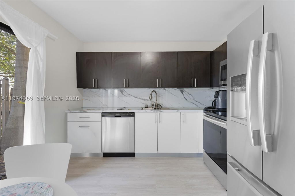 Real estate property located at 11180 35th St #11180, Broward, Welleby Nw Quadrant, Sunrise, FL
