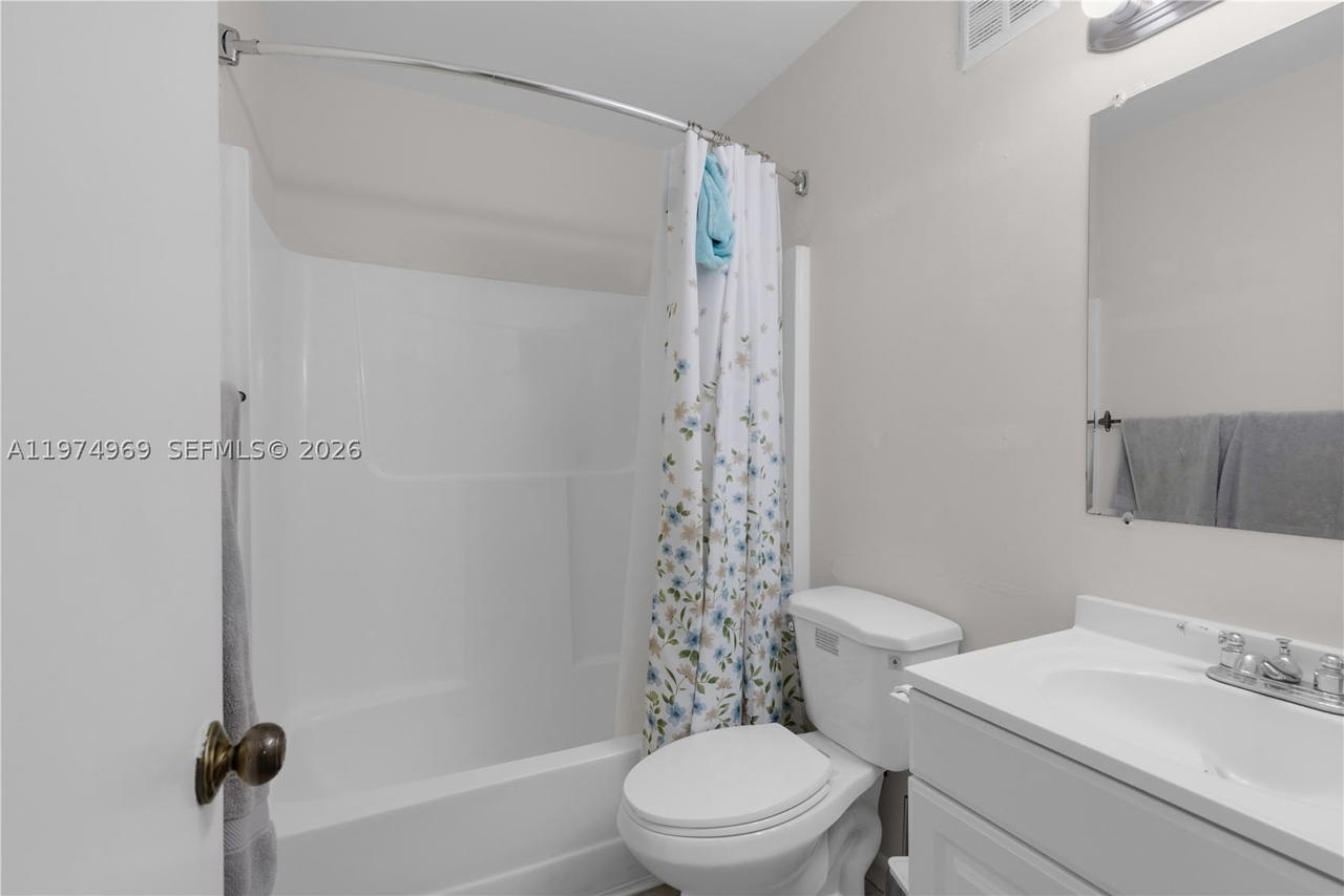 Real estate property located at 11180 35th St #11180, Broward, Welleby Nw Quadrant, Sunrise, FL