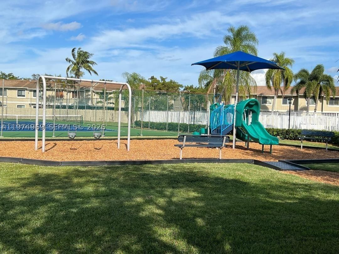 Real estate property located at 11180 35th St #11180, Broward, Welleby Nw Quadrant, Sunrise, FL