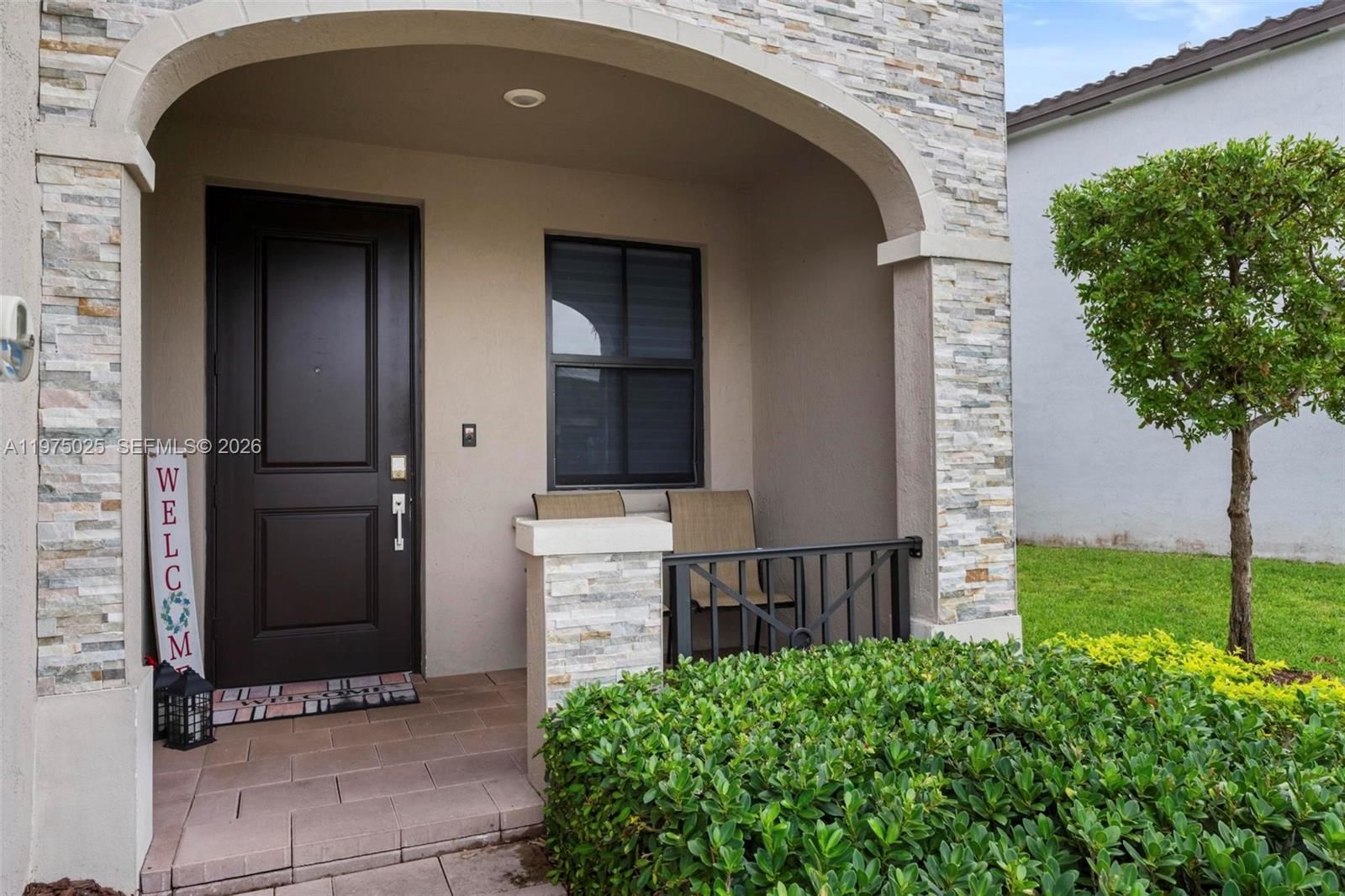 Real estate property located at 11310 254th Ter, Miami-dade, Coco Palm Villas, Homestead, FL