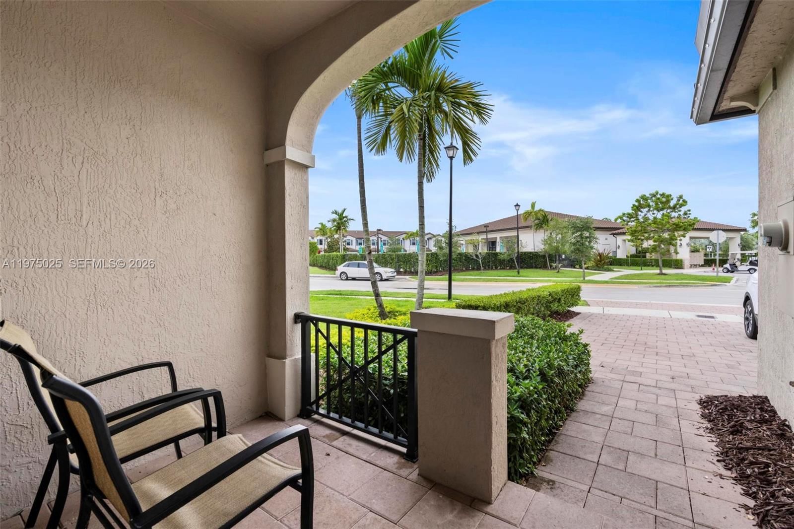Real estate property located at 11310 254th Ter, Miami-dade, Coco Palm Villas, Homestead, FL