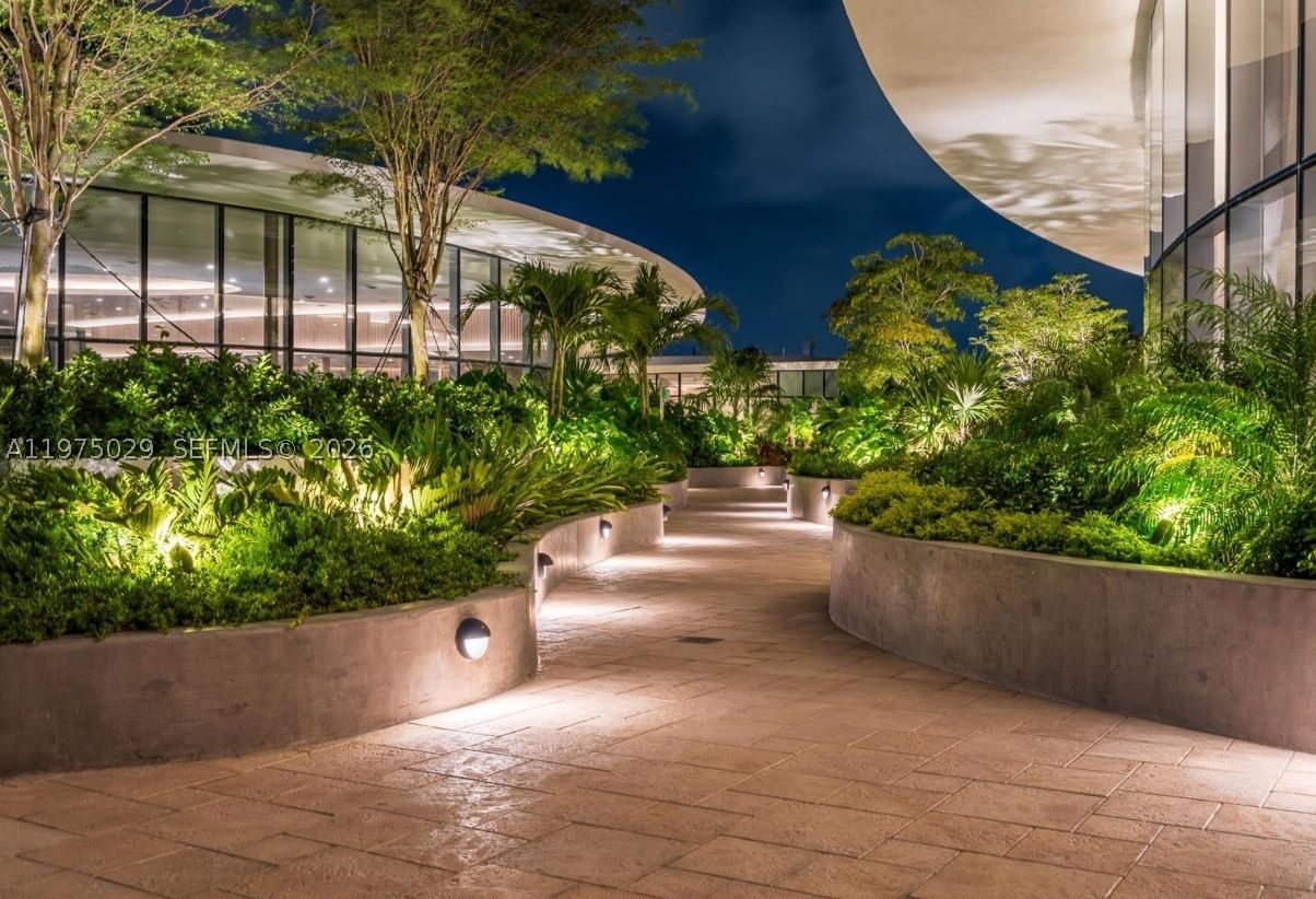 Real estate property located at 711 23rd Ter #1506, Miami-dade, Aria Reserve South Condo, Miami, FL