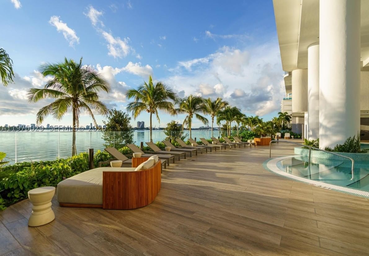 Real estate property located at 711 23rd Ter #1506, Miami-dade, Aria Reserve South Condo, Miami, FL