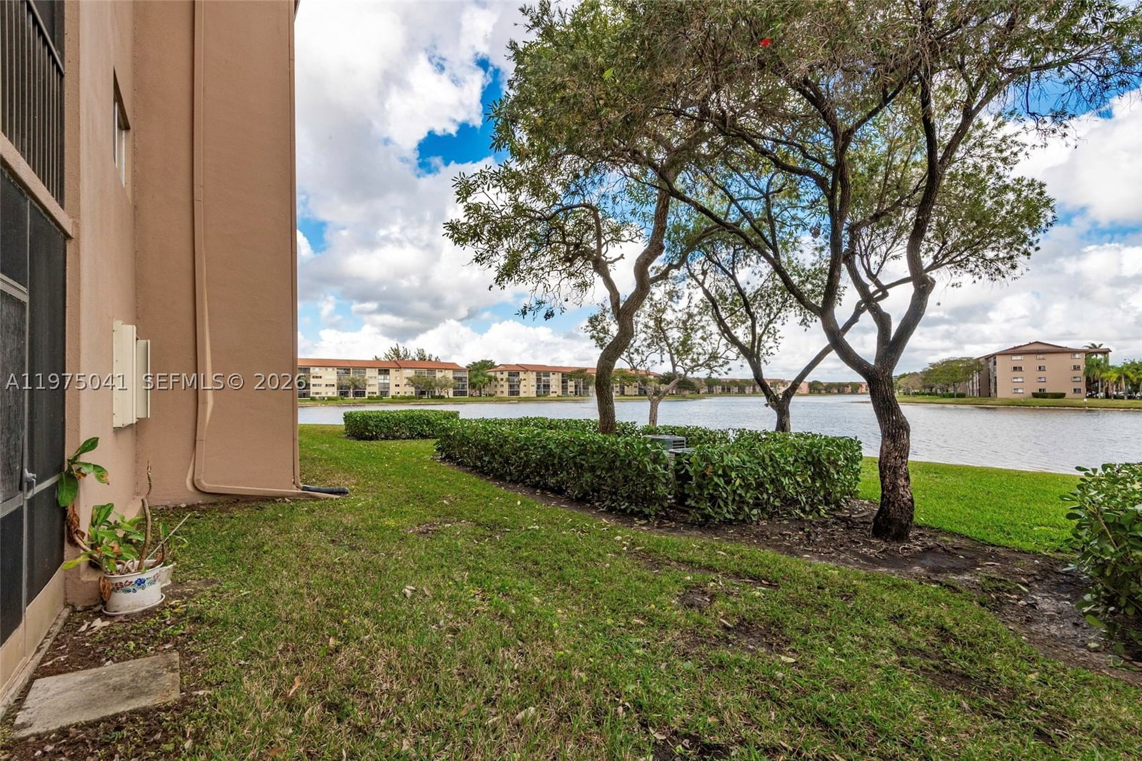 Real estate property located at 13705 12th St #104B, Broward, Suffolk At Century Villag, Pembroke Pines, FL