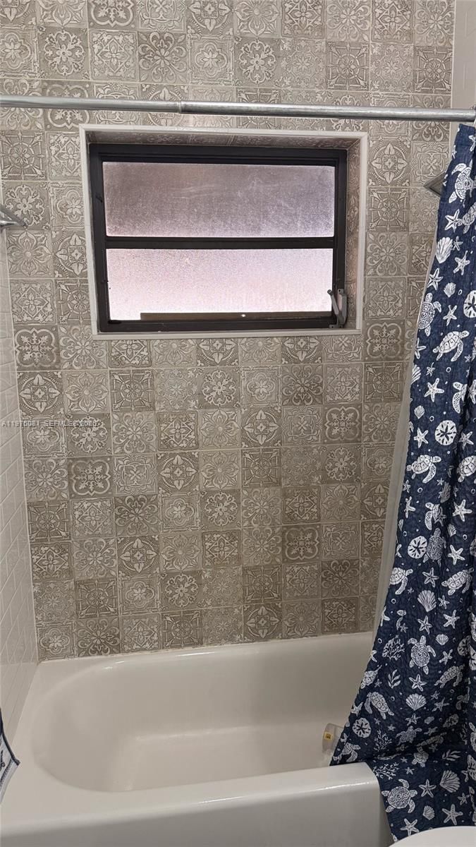 Real estate property located at , Miami-dade, Hialeah Estates, Hialeah, FL