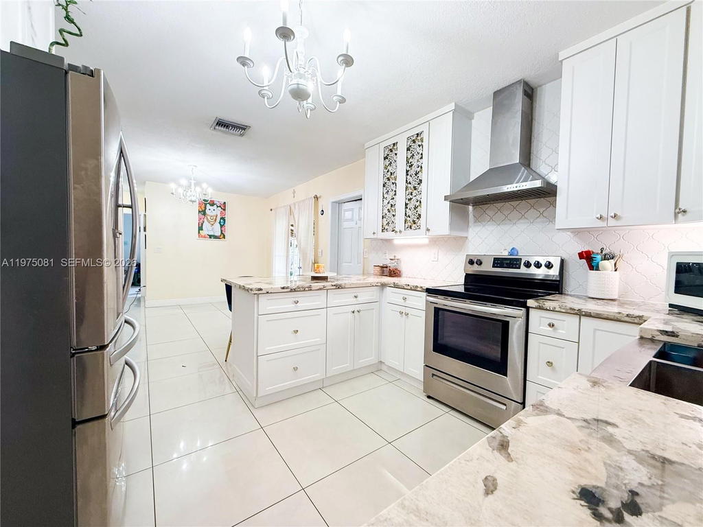 Real estate property located at , Miami-dade, Hialeah Estates, Hialeah, FL
