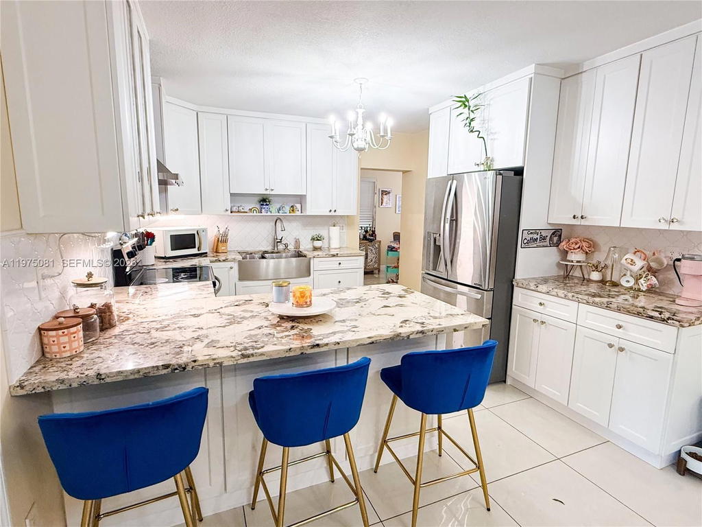 Real estate property located at , Miami-dade, Hialeah Estates, Hialeah, FL