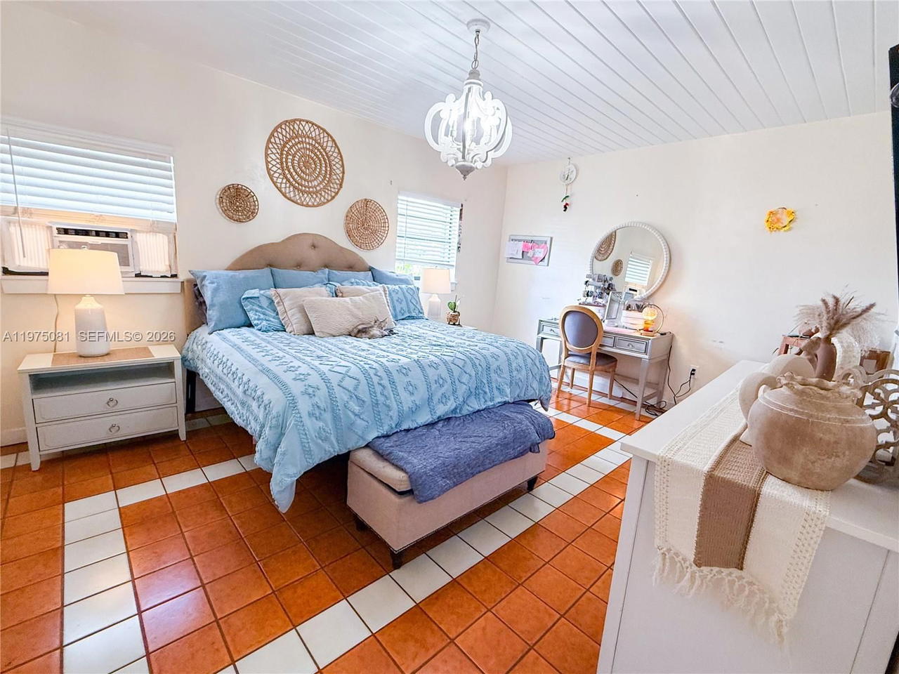 Real estate property located at , Miami-dade, Hialeah Estates, Hialeah, FL