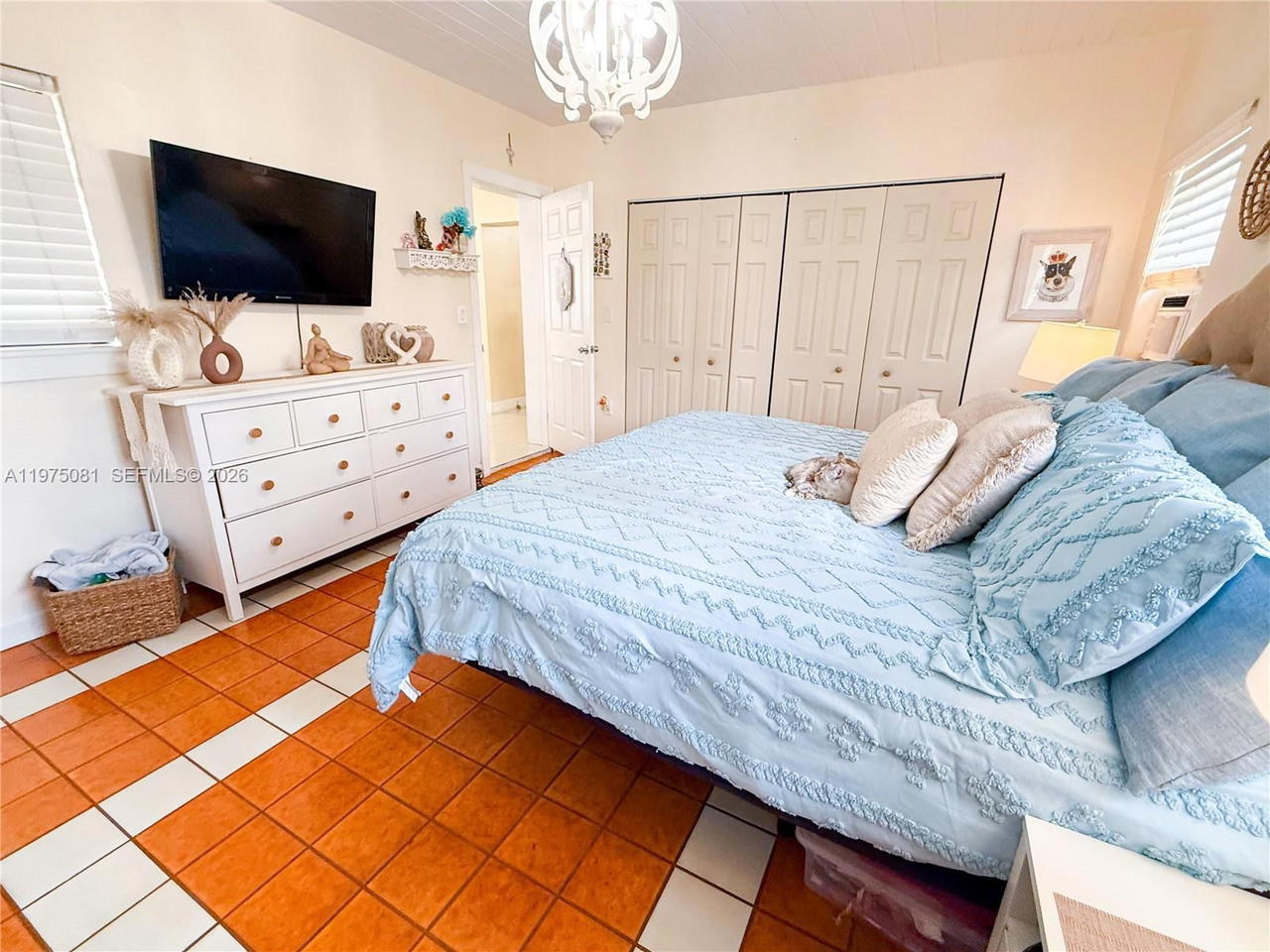 Real estate property located at , Miami-dade, Hialeah Estates, Hialeah, FL