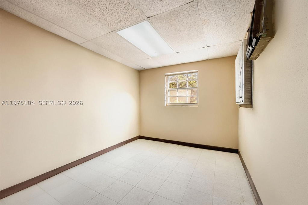 Real estate property located at 2367 23rd Ter, Miami-dade, Silver Bluff Ests-sec A, Miami, FL