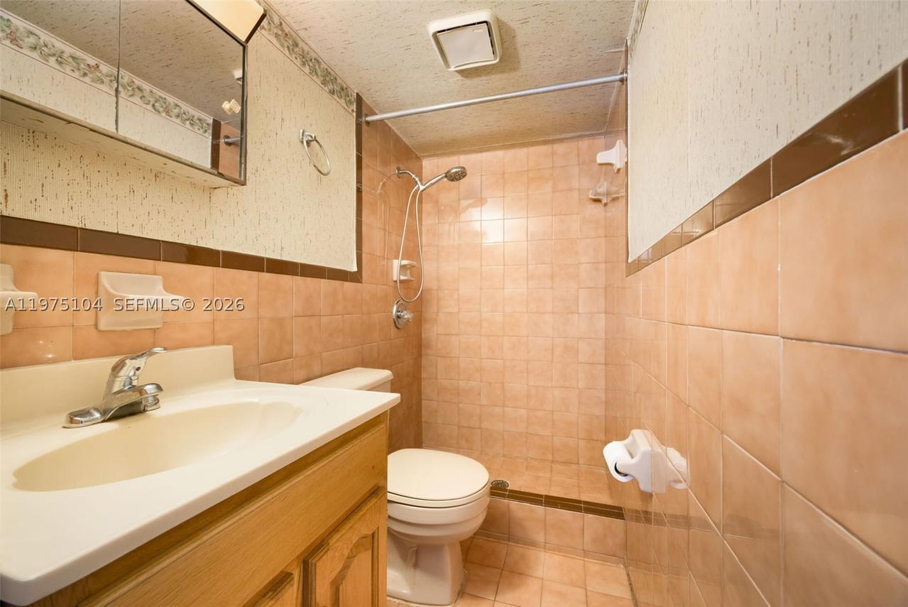 Real estate property located at 2367 23rd Ter, Miami-dade, Silver Bluff Ests-sec A, Miami, FL