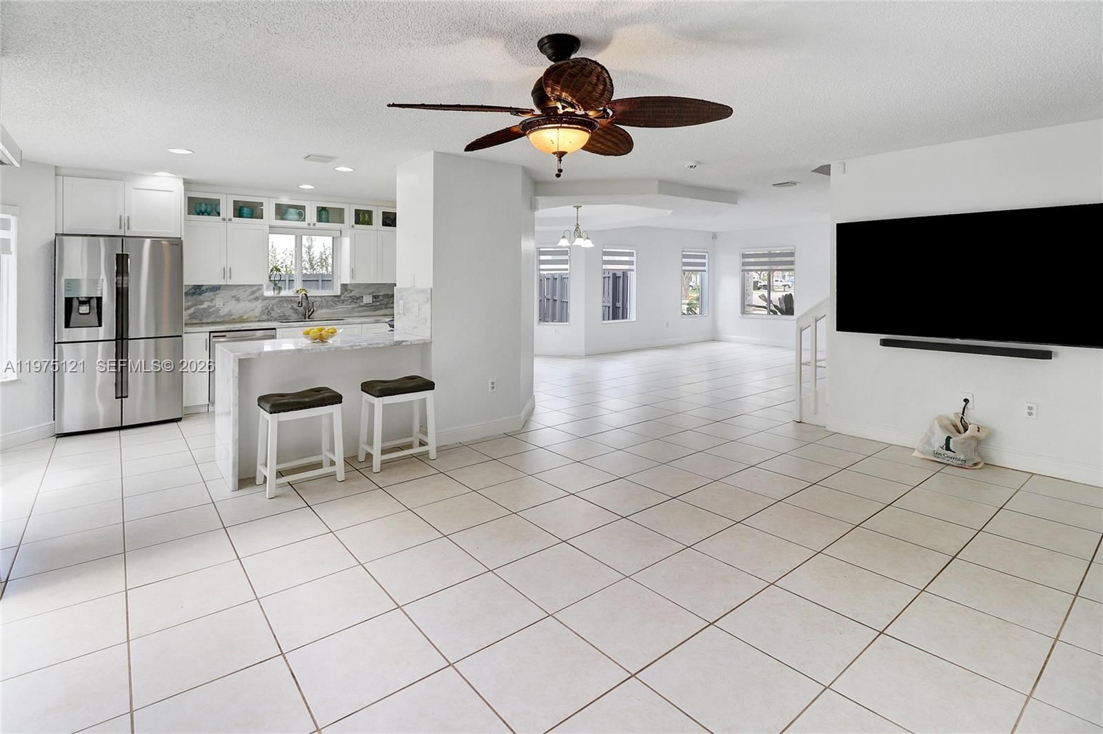 Real estate property located at 21278 91st Ave, Miami-dade, Lakes By The Bay Sec 10, Cutler Bay, FL