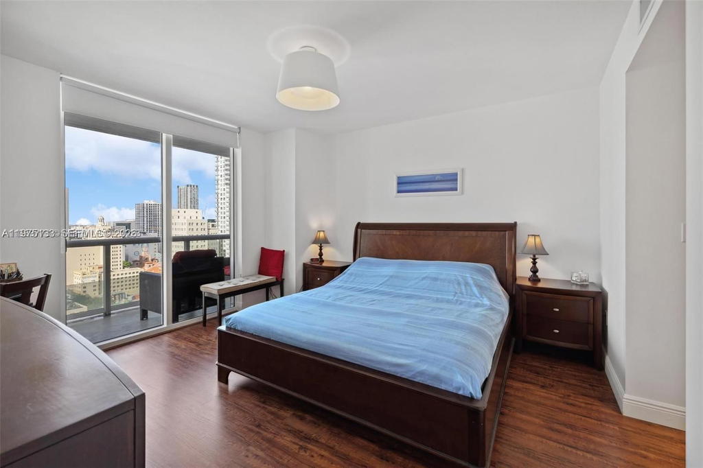 Real estate property located at 50 Biscayne Blvd #2111, Miami-dade, 50 Biscayne Condo, Miami, FL