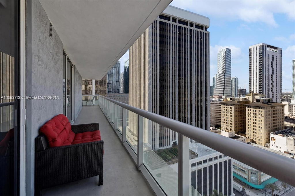 Real estate property located at 50 Biscayne Blvd #2111, Miami-dade, 50 Biscayne Condo, Miami, FL