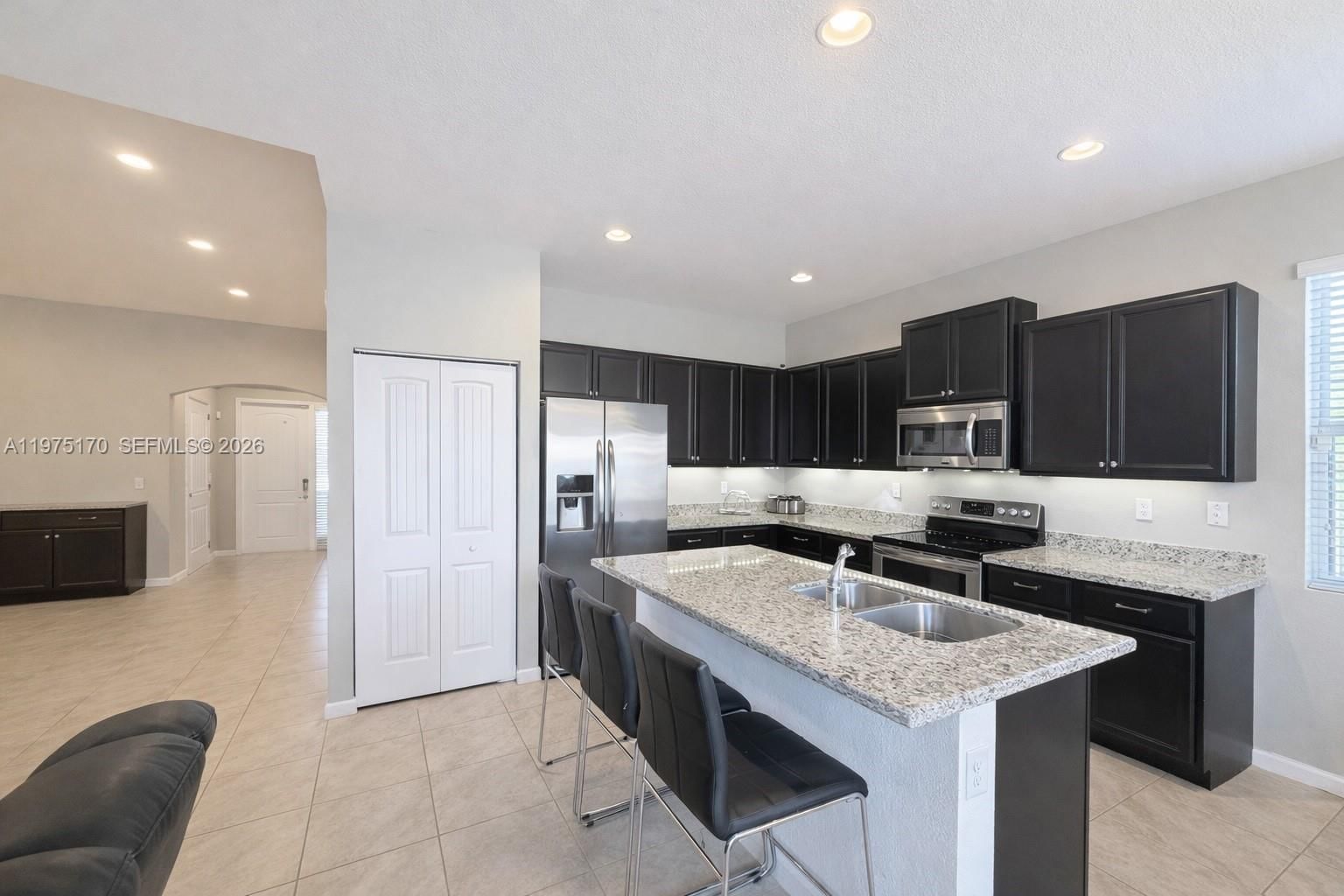 Real estate property located at 4103 20th St, Miami-dade, Country Gardens South, Homestead, FL