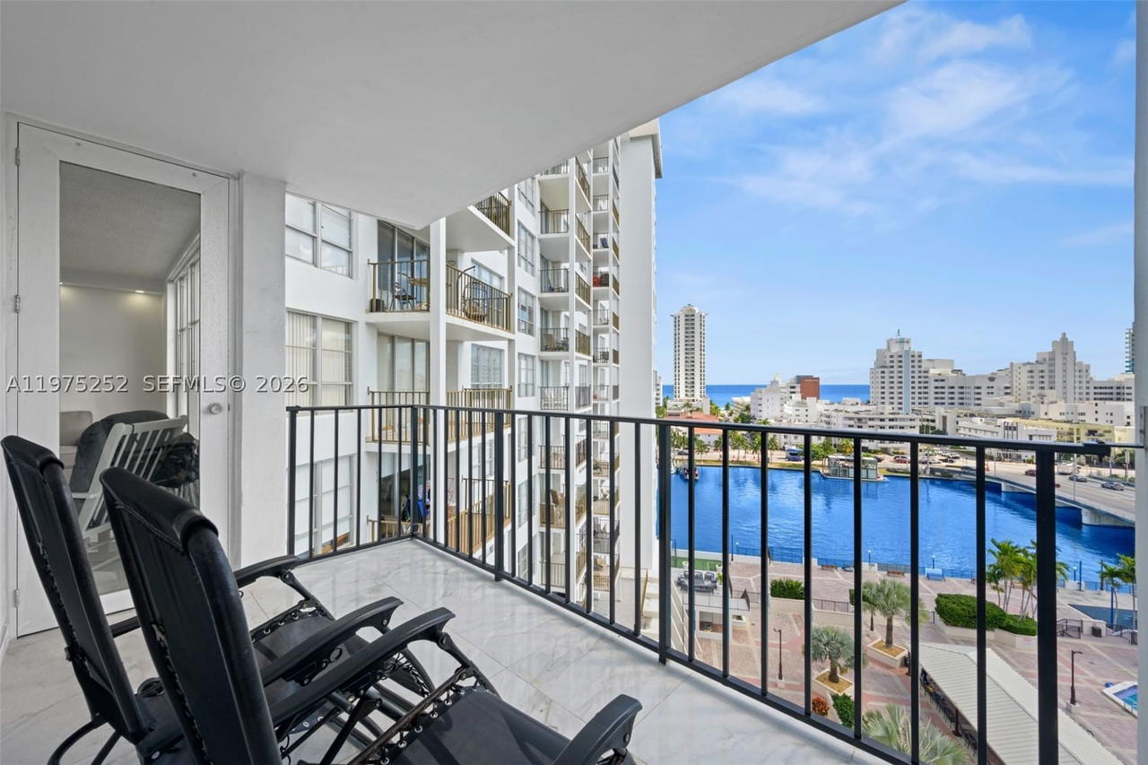 Real estate property located at 4101 Pine Tree Dr #919, Miami-dade, Tower Forty One Condo, Miami Beach, FL