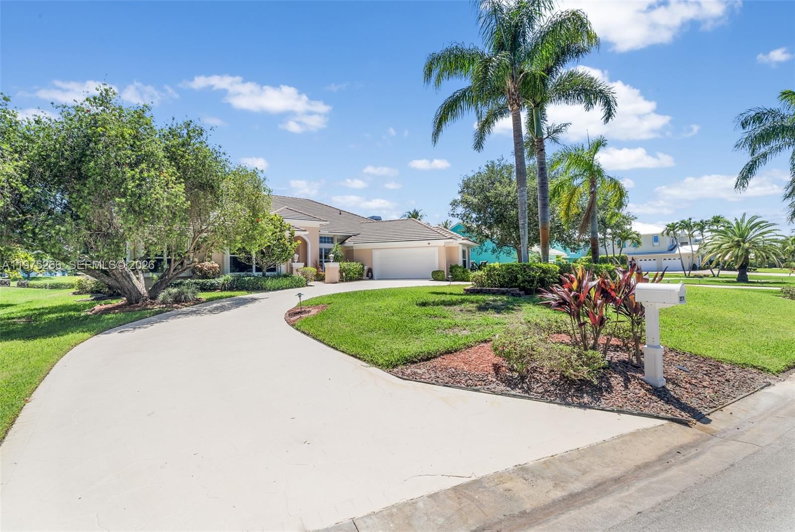 Real estate property located at 2674 Erickson Dr, St Lucie, Vikings Landing Phase Ii, Port St Lucie, FL