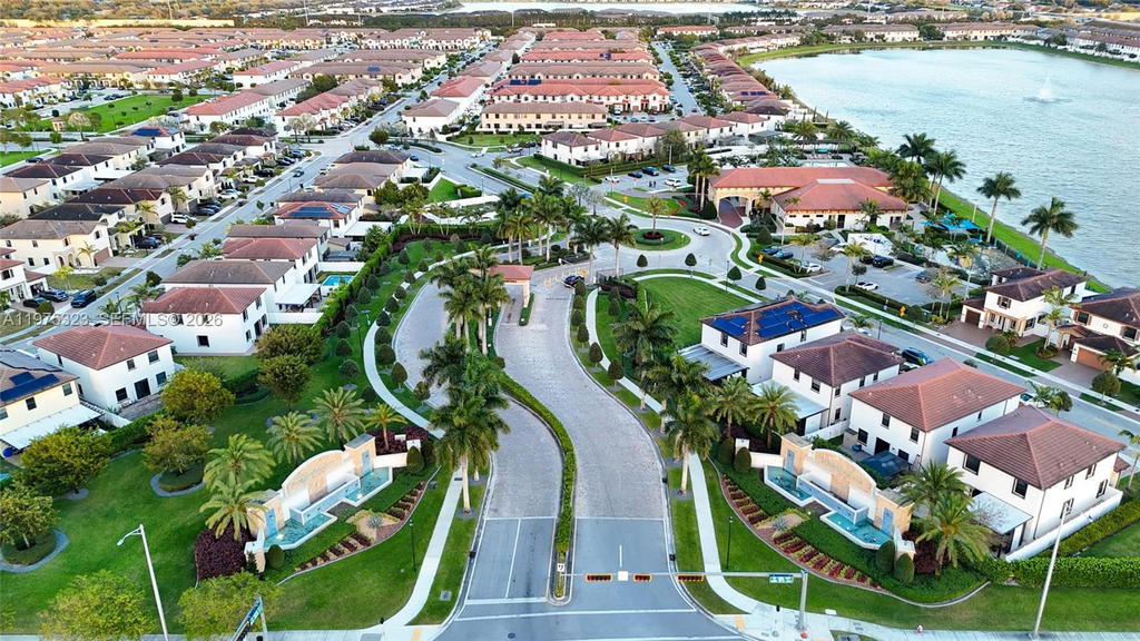 Real estate property located at , Miami-dade, Aquabella Section One, Hialeah, FL