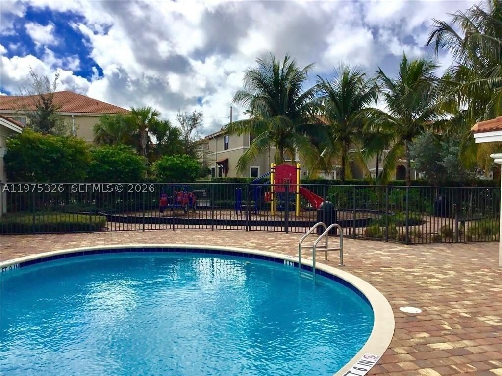 Real estate property located at 1071 33rd Ct, Broward, New Covenant Church Plat, Pompano Beach, FL