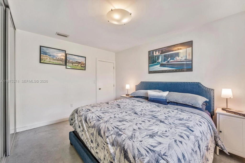 Real estate property located at 1821 Jefferson Ave #301, Miami-dade, Royal Palm Villas Condo, Miami Beach, FL