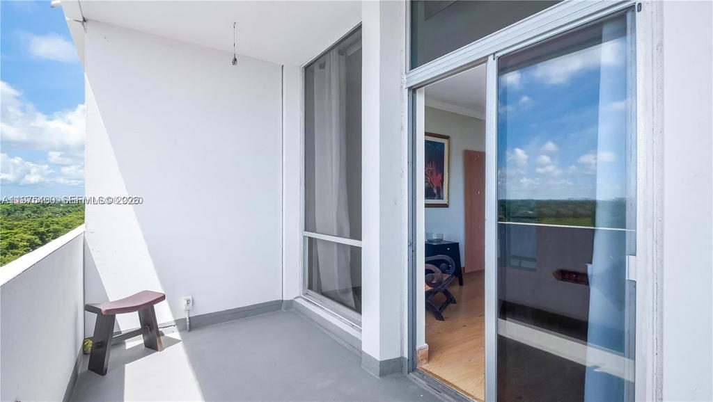Real estate property located at 700 Biltmore Way #1008, Miami-dade, David William Hotel Condo, Coral Gables, FL