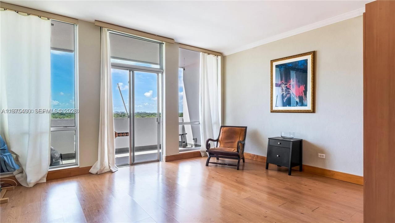 Real estate property located at 700 Biltmore Way #1008, Miami-dade, David William Hotel Condo, Coral Gables, FL