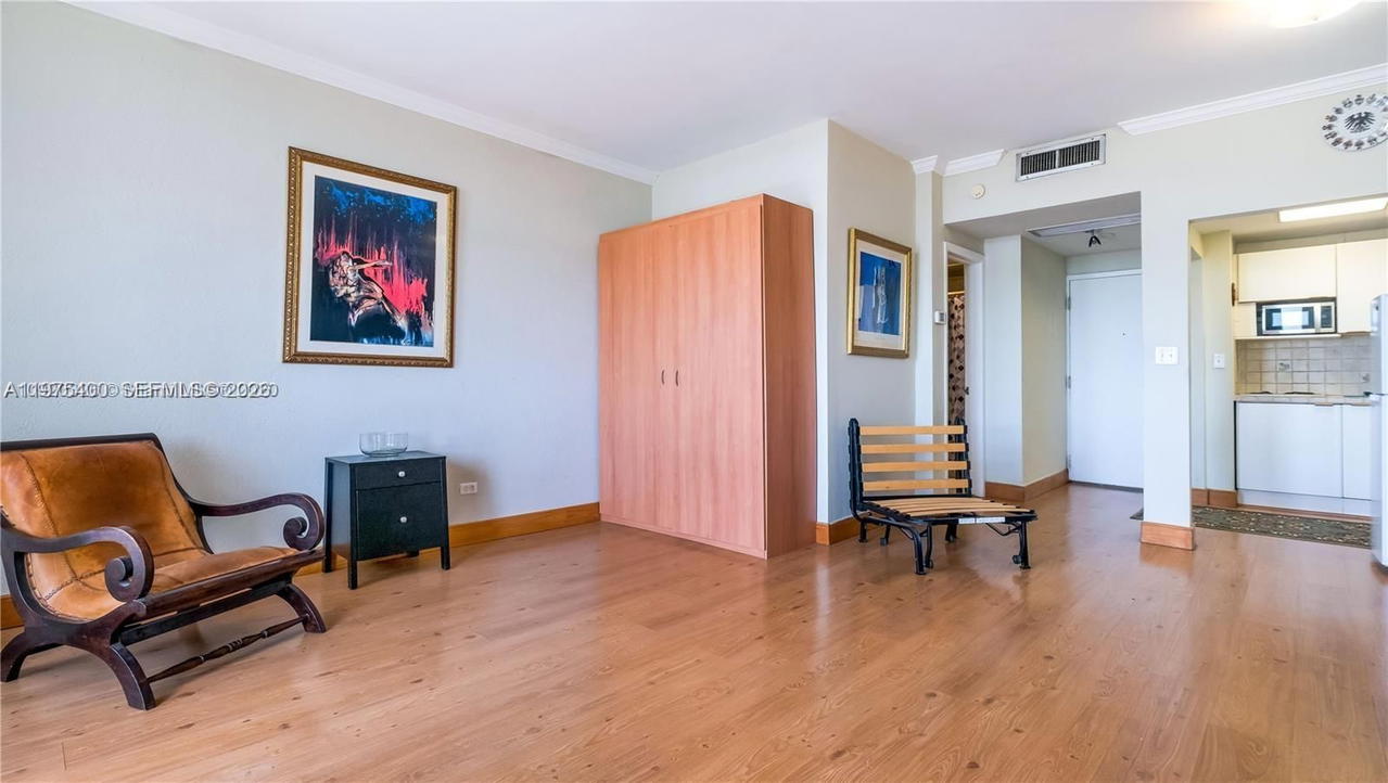 Real estate property located at 700 Biltmore Way #1008, Miami-dade, David William Hotel Condo, Coral Gables, FL