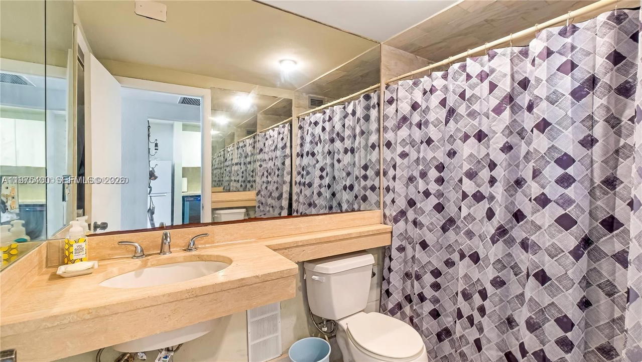 Real estate property located at 700 Biltmore Way #1008, Miami-dade, David William Hotel Condo, Coral Gables, FL