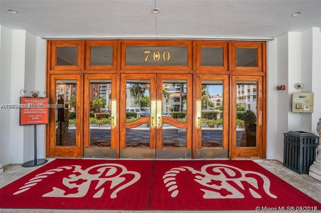 Real estate property located at 700 Biltmore Way #1008, Miami-dade, David William Hotel Condo, Coral Gables, FL