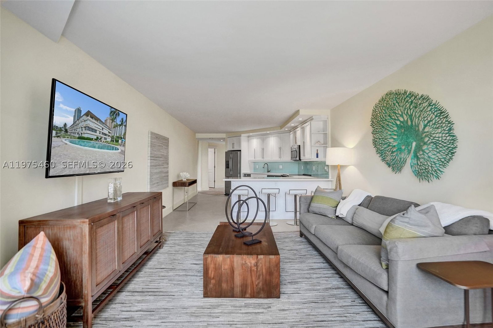 Real estate property located at 1936 Ocean #21D, Broward, Taromina Apts Co-op, Hallandale Beach, FL