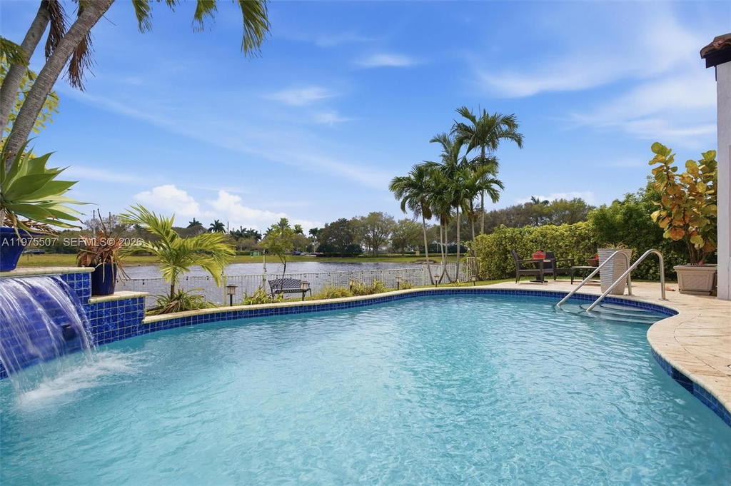 Real estate property located at 2931 187th Ter, Broward, Sunset Lakes Plat One, Miramar, FL