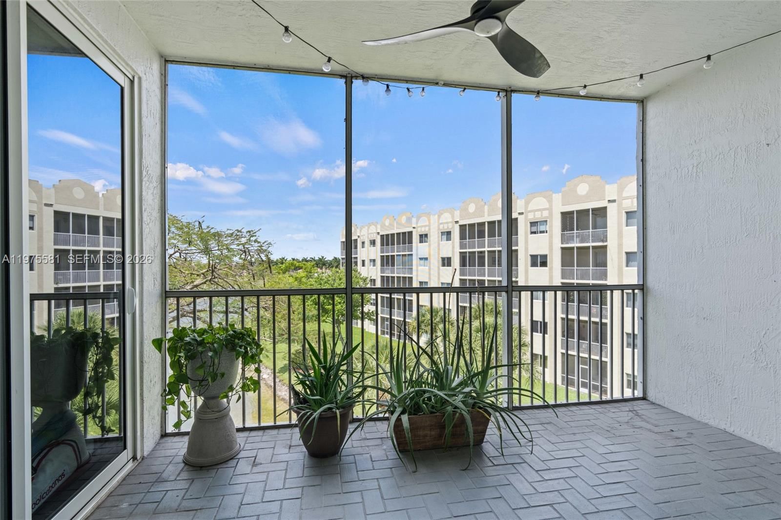 Real estate property located at 10750 66th St #411, Miami-dade, Captiva Condo B, Doral, FL
