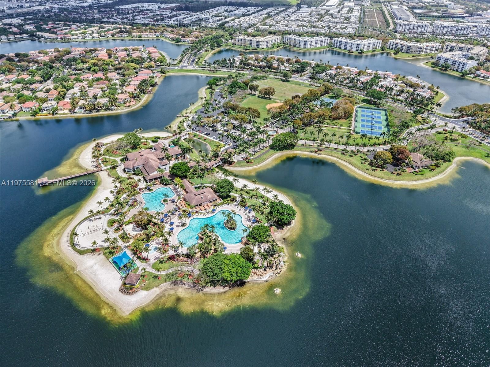 Real estate property located at 10750 66th St #411, Miami-dade, Captiva Condo B, Doral, FL