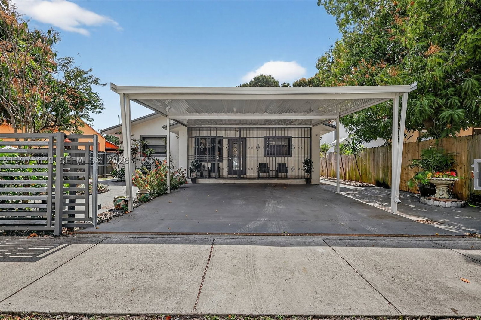 Real estate property located at 834 115th St, Miami-dade, Pinewood Park Extension, Miami, FL