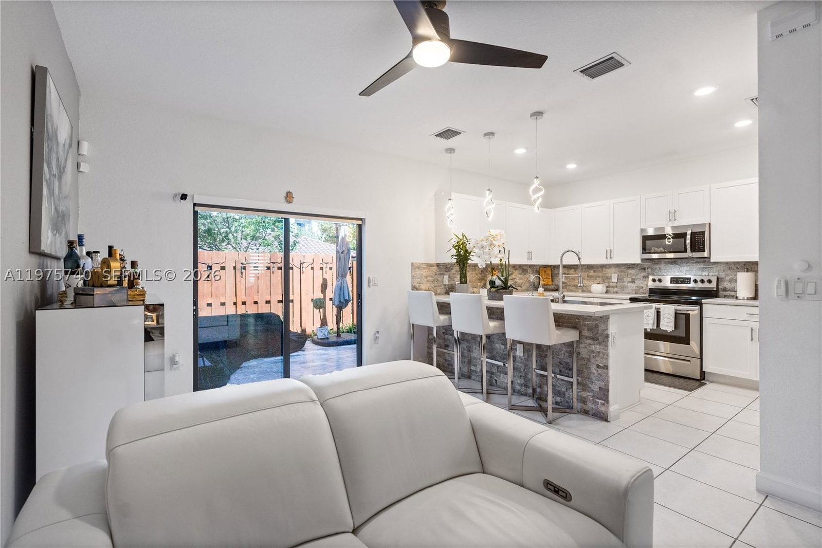 Real estate property located at 21018 8th Ave #21018, Miami-dade, Via Ventura Neighborhood, Miami, FL