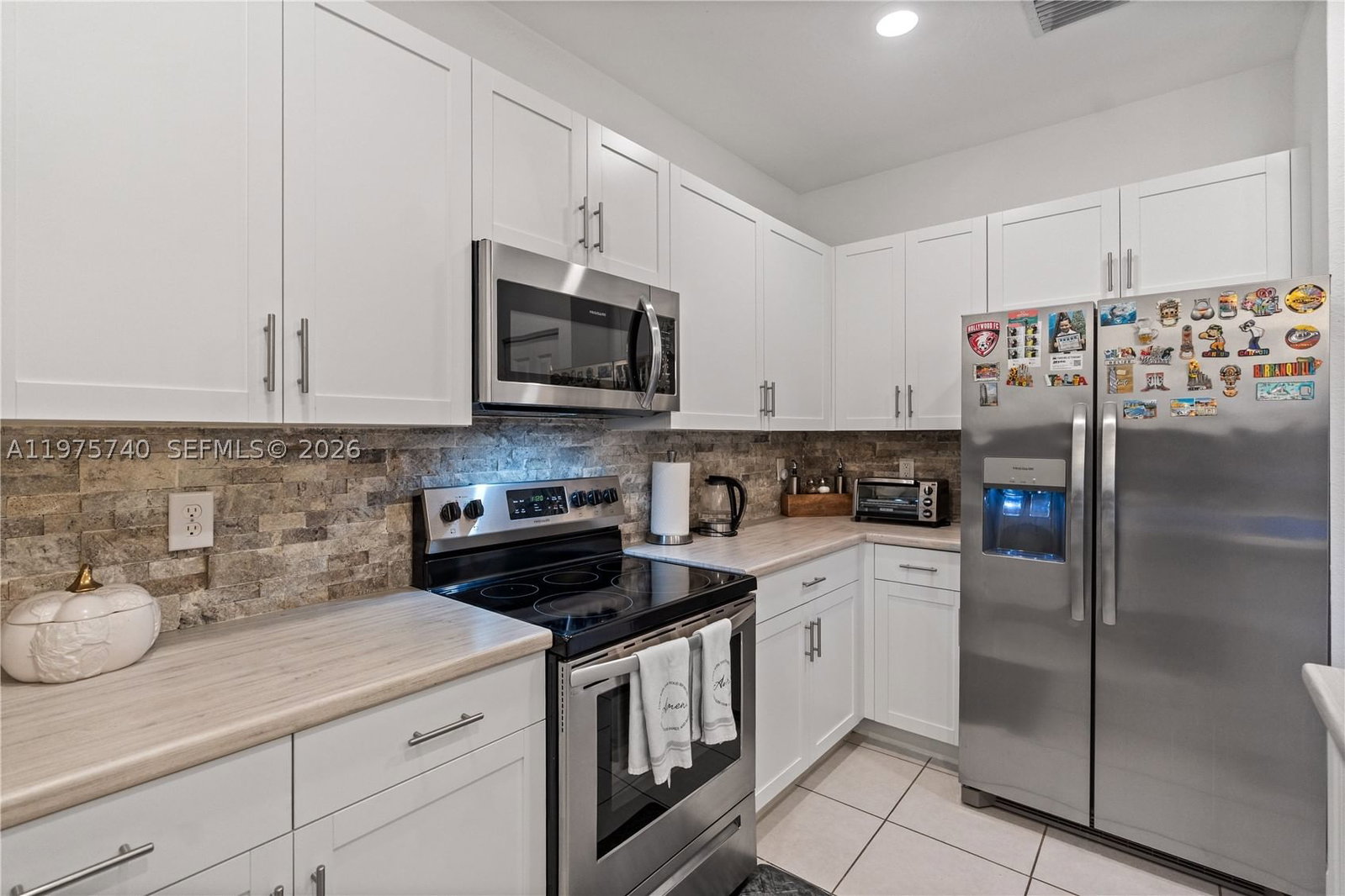 Real estate property located at 21018 8th Ave #21018, Miami-dade, Via Ventura Neighborhood, Miami, FL