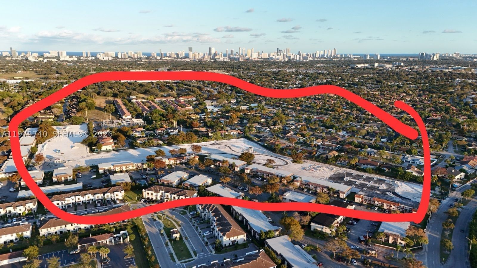 Real estate property located at 21018 8th Ave #21018, Miami-dade, Via Ventura Neighborhood, Miami, FL