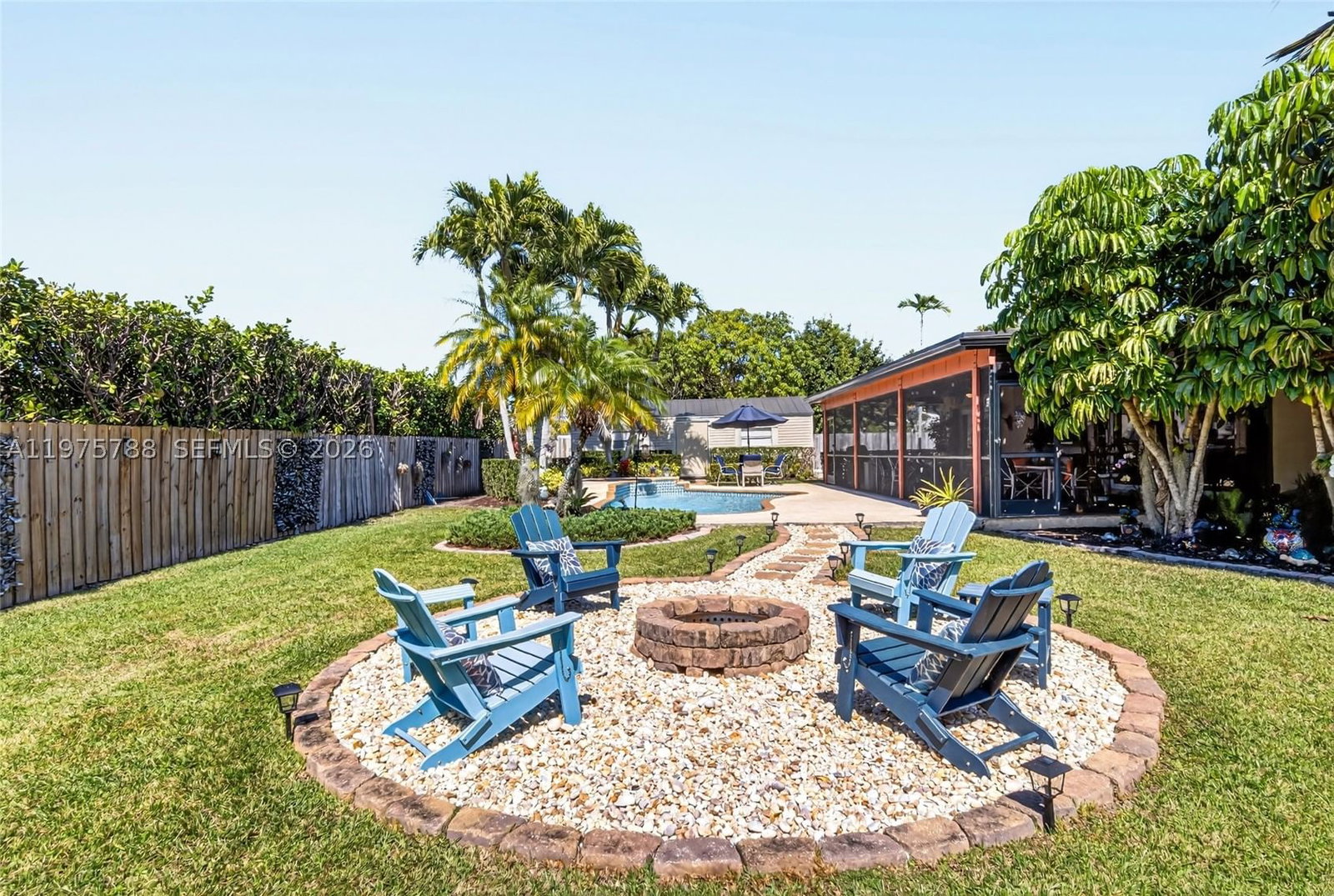 Real estate property located at 13022 113th Pl, Miami-dade, Pine Shore Sec 3, Miami, FL