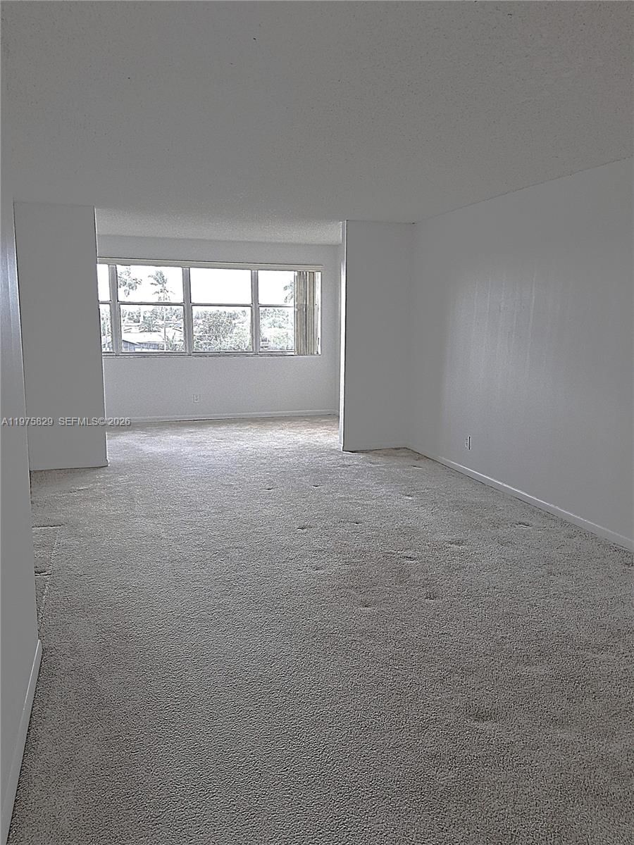 Real estate property located at 2635 104th Ave #310, Broward, Sunrise Lakes 213 Condo, Sunrise, FL