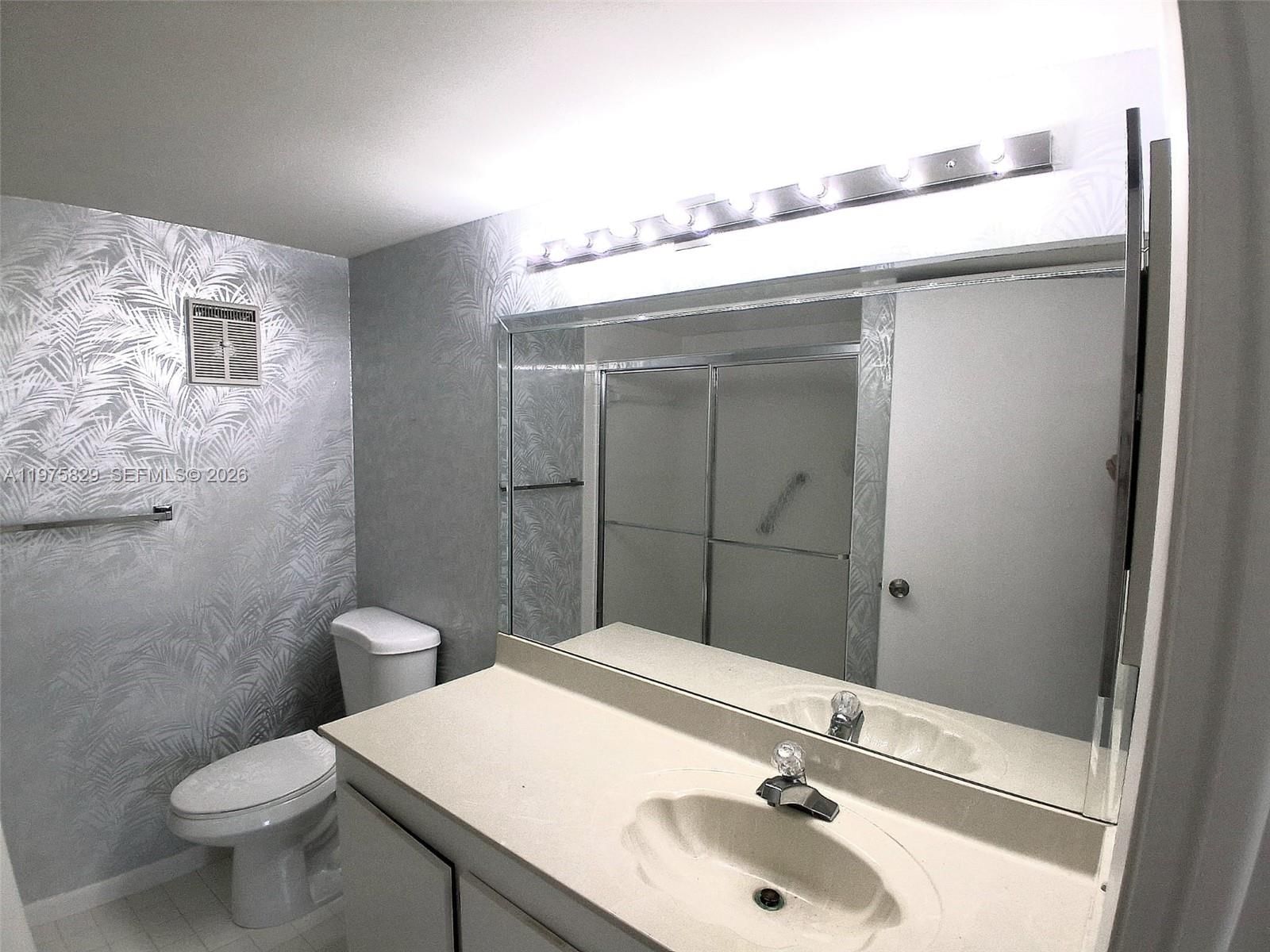 Real estate property located at 2635 104th Ave #310, Broward, Sunrise Lakes 213 Condo, Sunrise, FL
