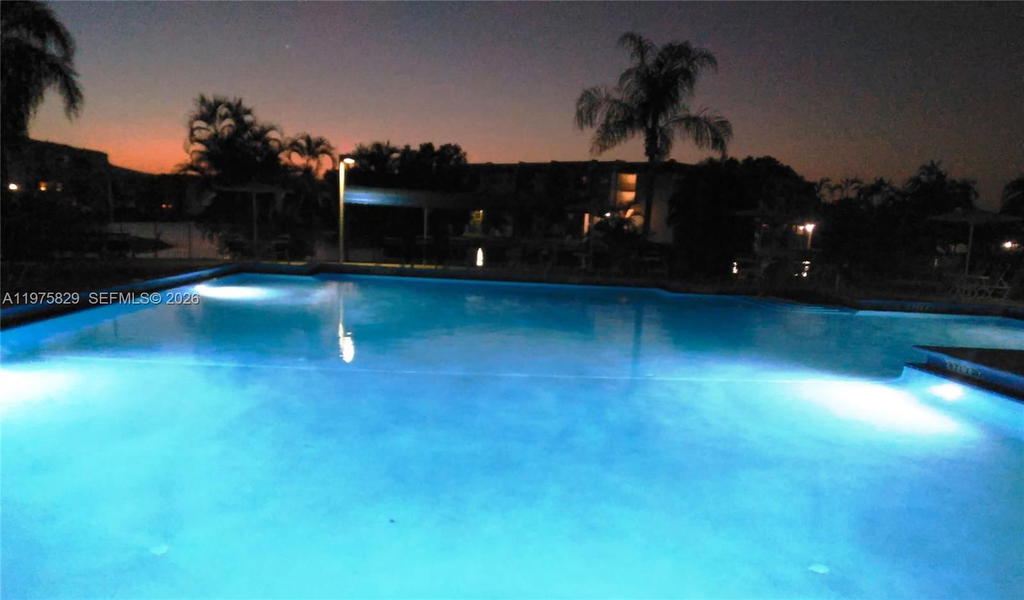 Real estate property located at 2635 104th Ave #310, Broward, Sunrise Lakes 213 Condo, Sunrise, FL