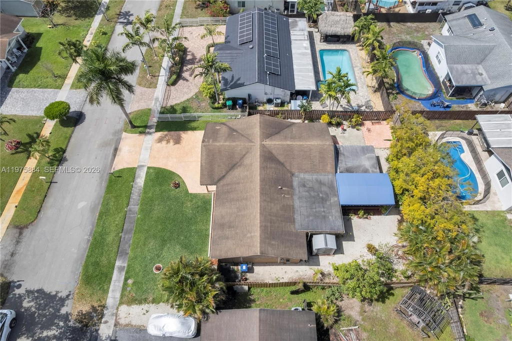 Real estate property located at 7811 47th St, Broward, City Of Lauderhill Sec 1, Lauderhill, FL
