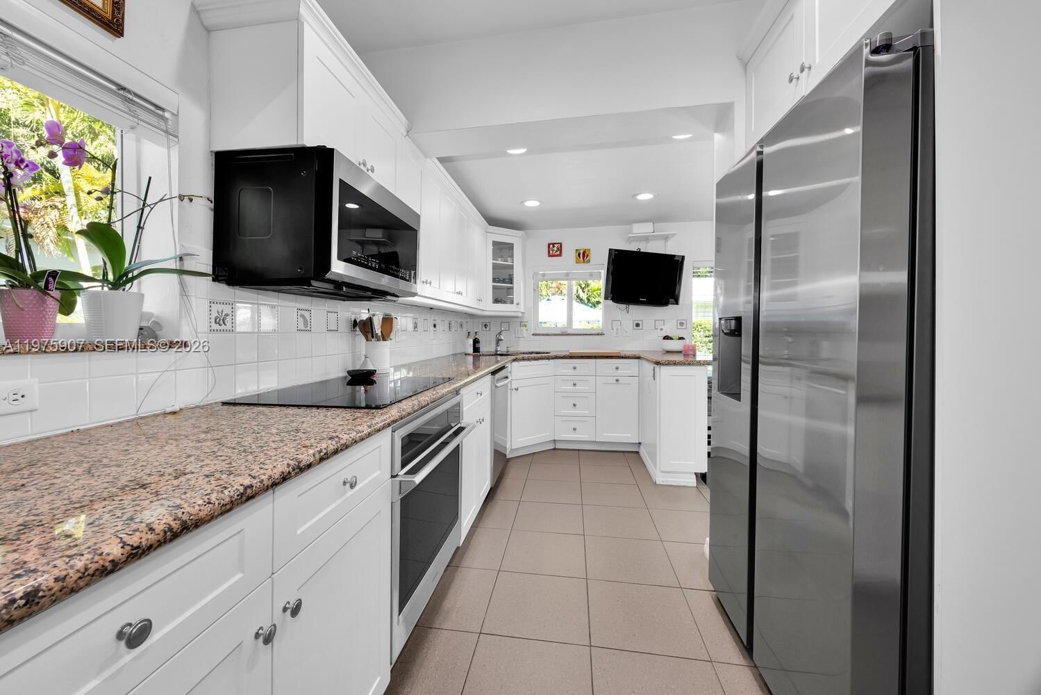 Real estate property located at 1005 Columbus Blvd, Miami-dade, Coral Gables Granada Sec, Coral Gables, FL
