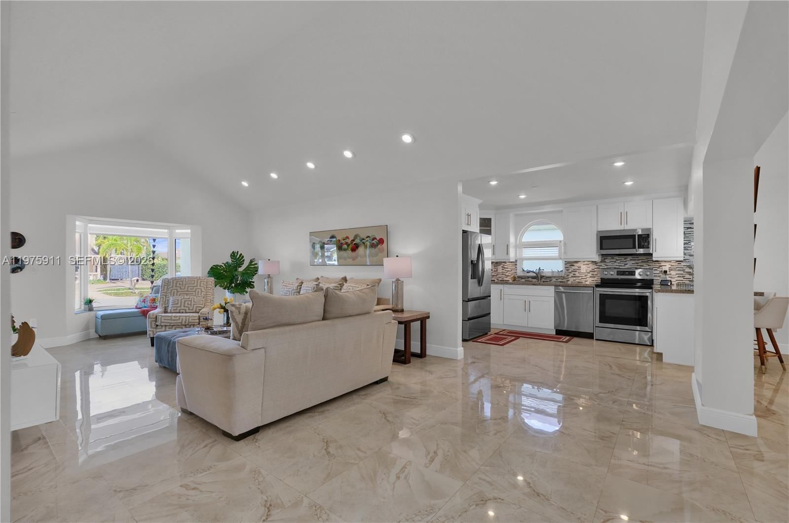 Real estate property located at 14360 156th Ter, Miami-dade, American Homes, Miami, FL