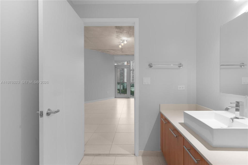 Real estate property located at 3301 1st Ave H1506, Miami-dade, Four Midtown Miami Condo, Miami, FL