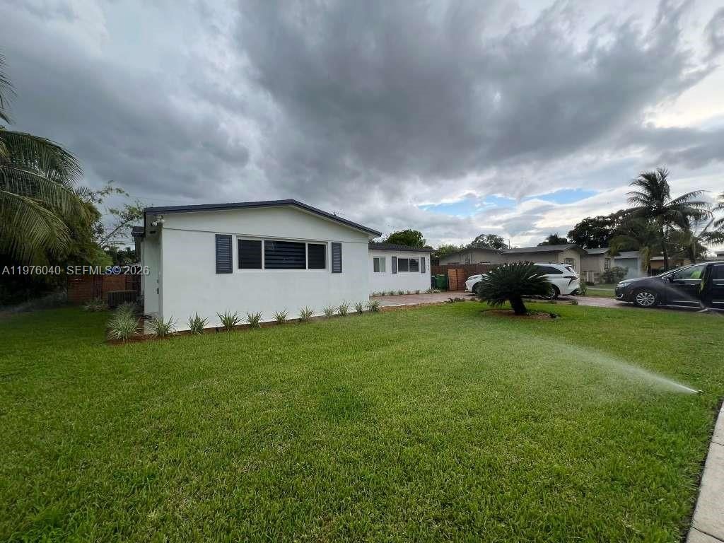 Real estate property located at 6220 19th St, Broward, Sunrise Golf Village Sec, Sunrise, FL